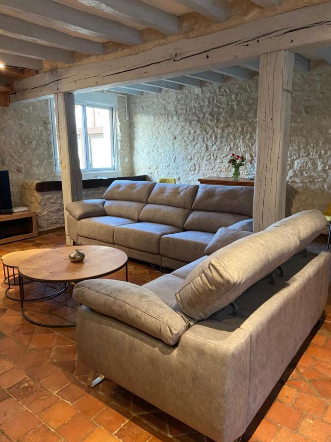 La Charmeraie : De Charme, Piscine Et