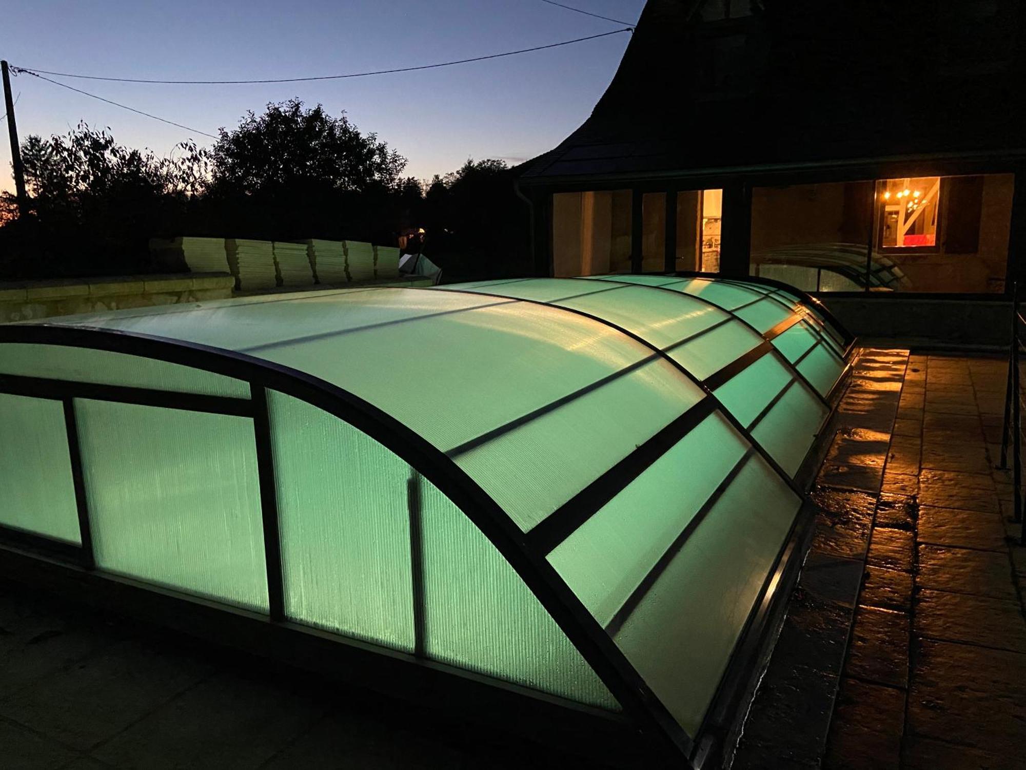 La Charmeraie : De Charme, Piscine Et Thesee